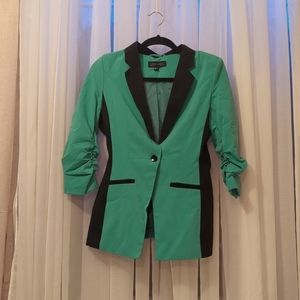 Color block fitted blazer